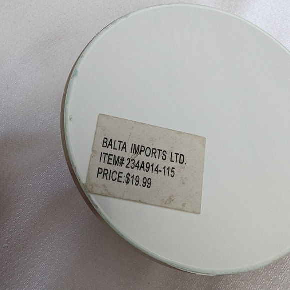 Pair of glass dome shaped paper weights. Pheasant like Bird graphics. - Picture 6 of 8